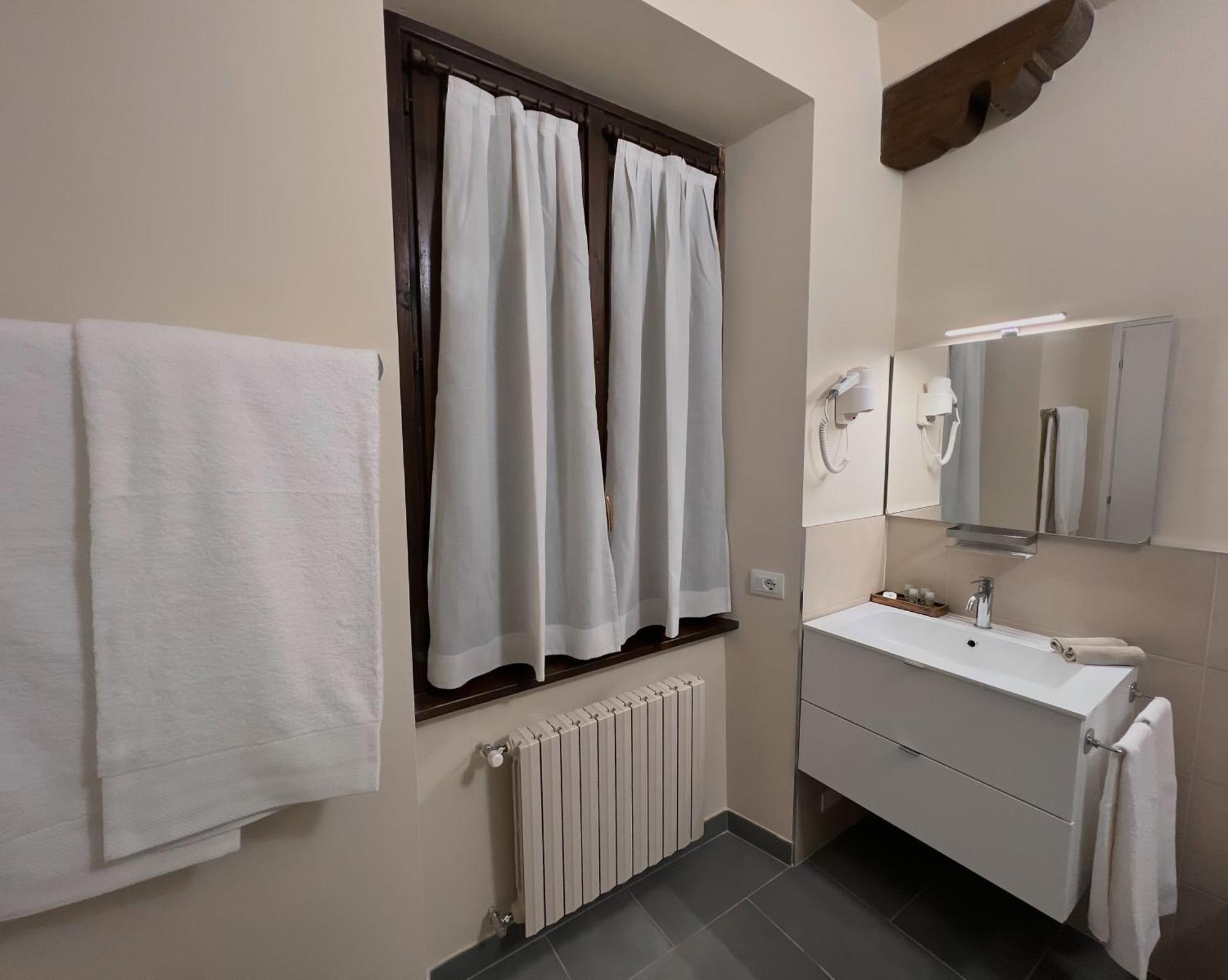 Dimora Conte Cavour Hotel Vercelli Cameră foto
